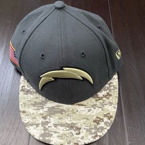 NFL Chargers hat Salute 7 1/8